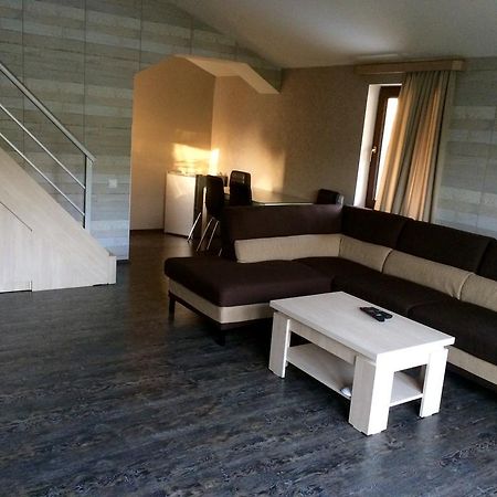 Family Room In บาคูเรียนี ภายนอก รูปภาพ