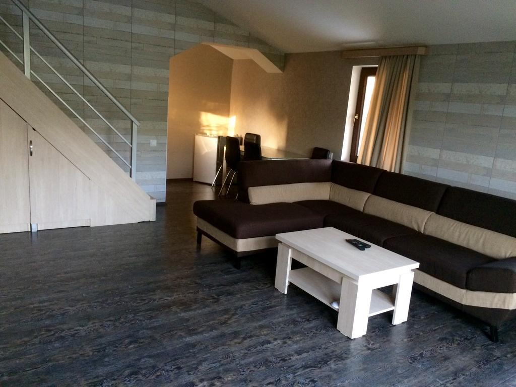 Family Room In บาคูเรียนี ภายนอก รูปภาพ